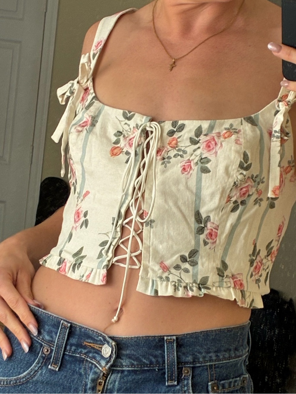 Floral Lace-Up Tie-Shoulder Crop Top - Cream Pink